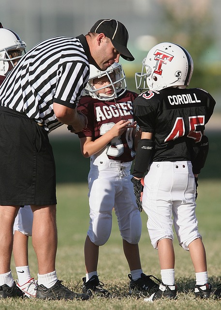 意甲第5輪AC米蘭2-0威尼斯 特奧傳射建功迪亞斯破門.